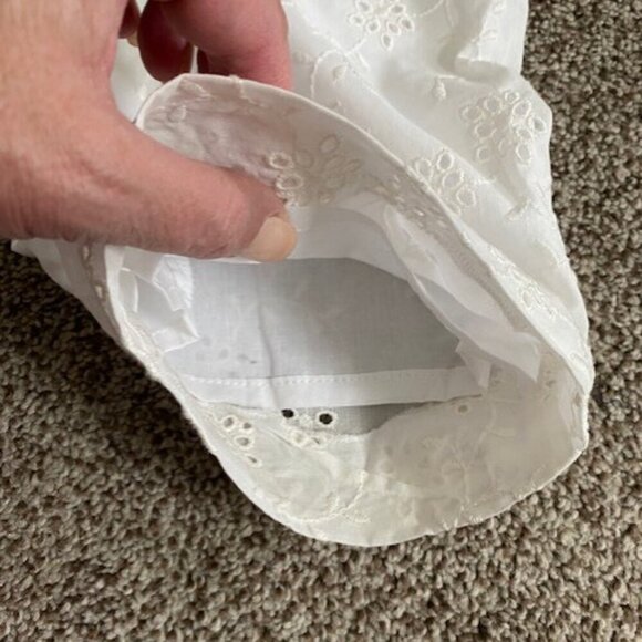 MAX MARA Studio White Eyelet Cropped Trouser Pants Sz 8 - Picture 11 of 13